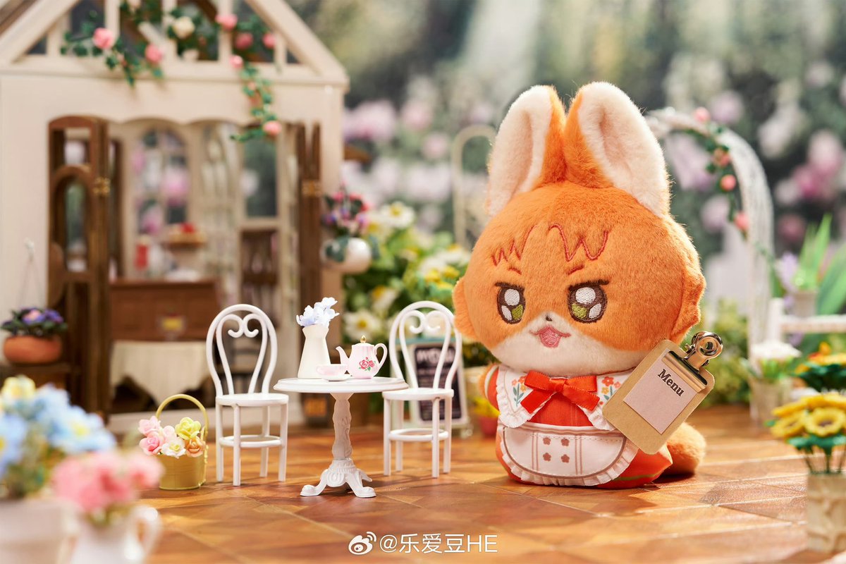 ⭐もこもこカフェぬいぐるみ ⭐ 実物サンプル更新🦊 着せ替えが可能な