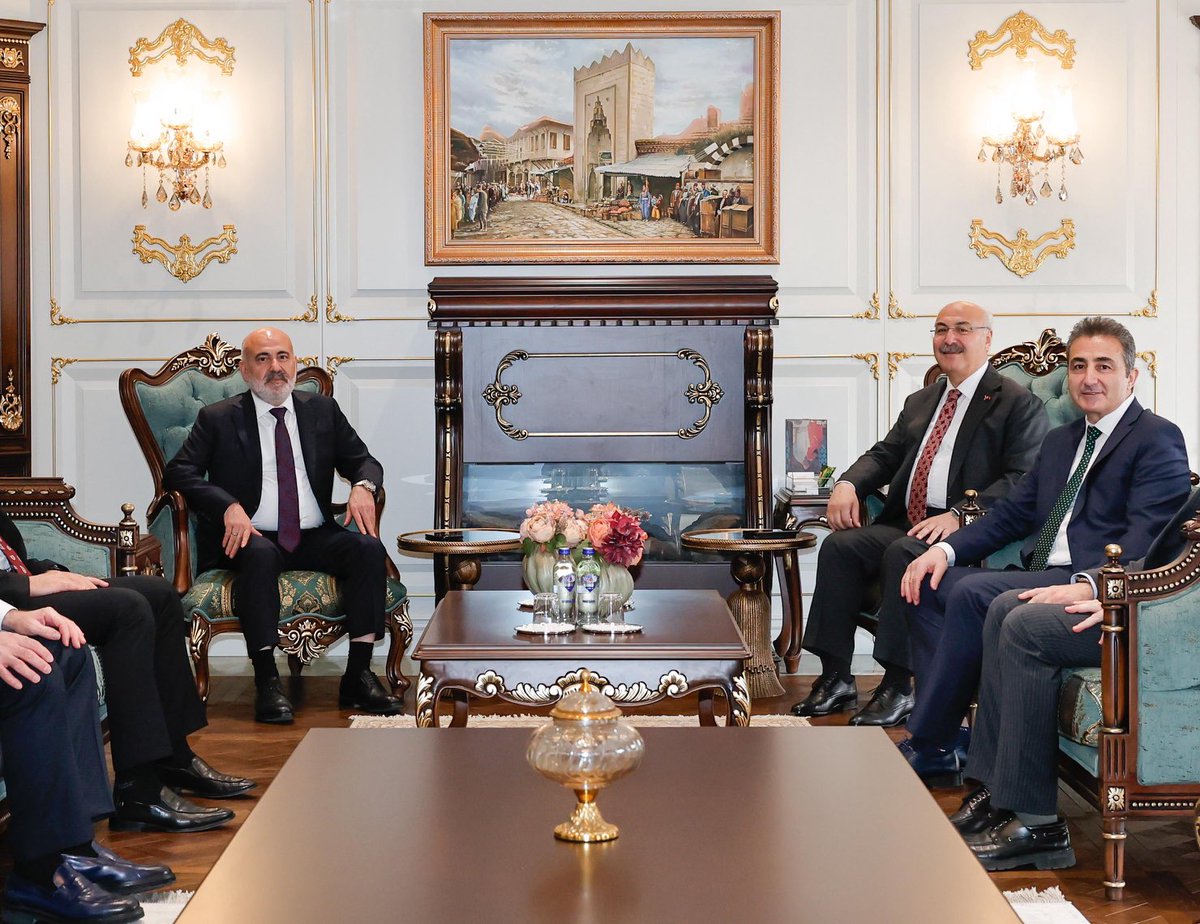 Yavuz Selim KÖŞGER (@yskosger) on Twitter photo İçişleri Bakan Yardımcımız Sayın <a href="/av_mehmetsaglam/">Mehmet Sağlam</a> ile beraberindeki Kolluk Gözetim Komisyonu üyelerini Valiliğimizde misafir ettik. İçişleri Bakan Yardımcımız Sayın <a href="/av_mehmetsaglam/">Mehmet Sağlam</a> ile beraberindeki Kolluk Gözetim Komisyonu üyelerini Valiliğimizde misafir ettik.