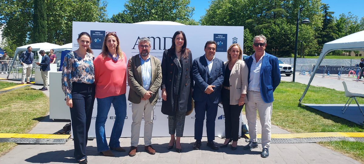 Majadahonda se Mueve con Seguridad, Sostenibilidad, Salud, Prevención, Ecoeficiencia, Educación, Respeto, mucha Innovación e Iniciativas y, sobre todo, muy buen Ambiente

Os dejamos aquí algunas imágenes de la reciente Feria de la Movilidad, "Majadahonda Se Mueve" 2025,