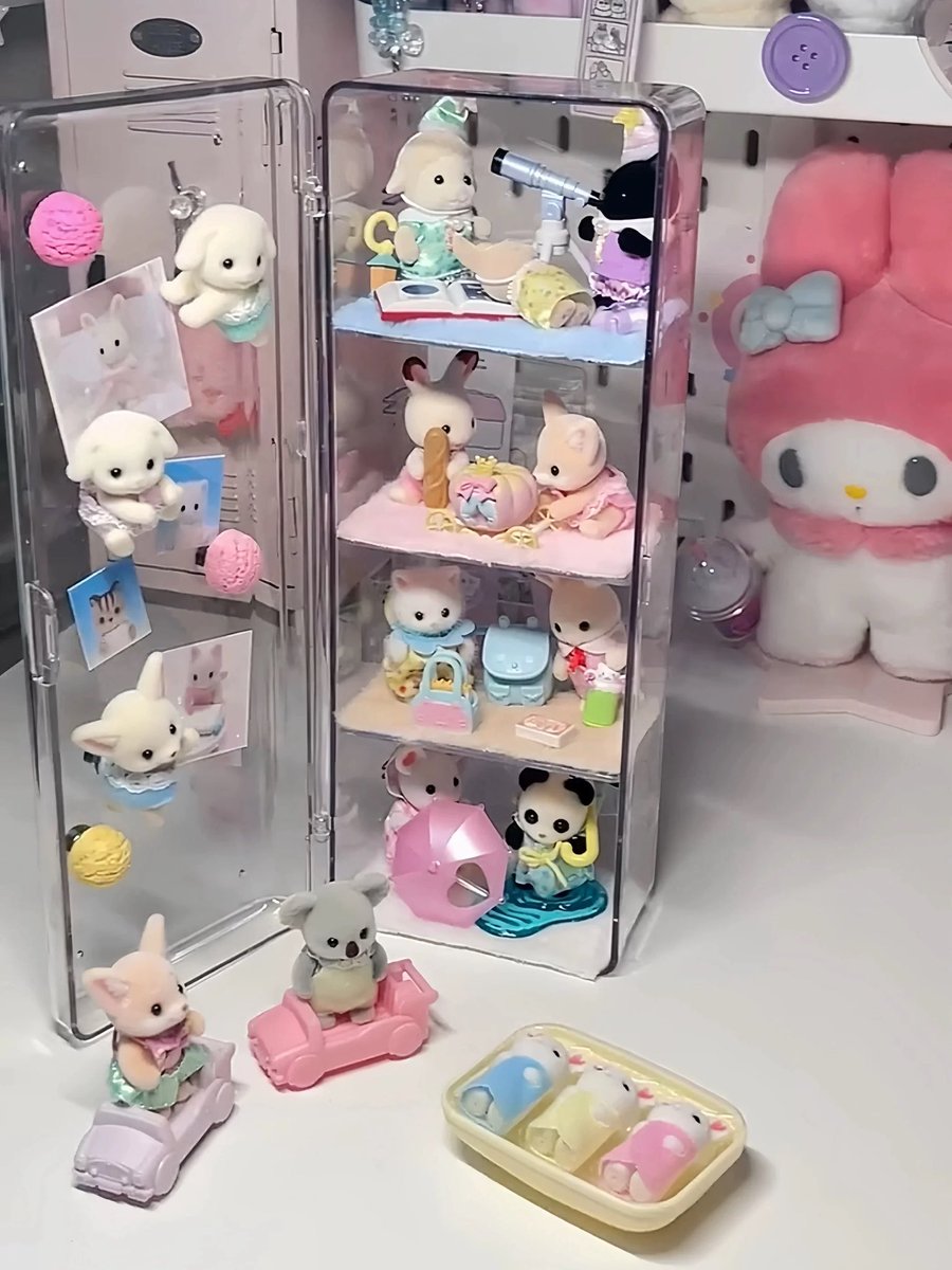 fromdyg's tweet photo. 🍒 [OPEN PO] mini acrylic display case 

🍄 adjustable compartment 
🍄 DP 35k || est. tax 25-35k 
🍄 ETA ready INA end June

pelunasan by 🍊 dari sby 

🏷️ wts sell lfb sylvanian trinkets action figure bricks blind small box shelf rak mainan pajangan https://t.co/dPSPRGyLcE