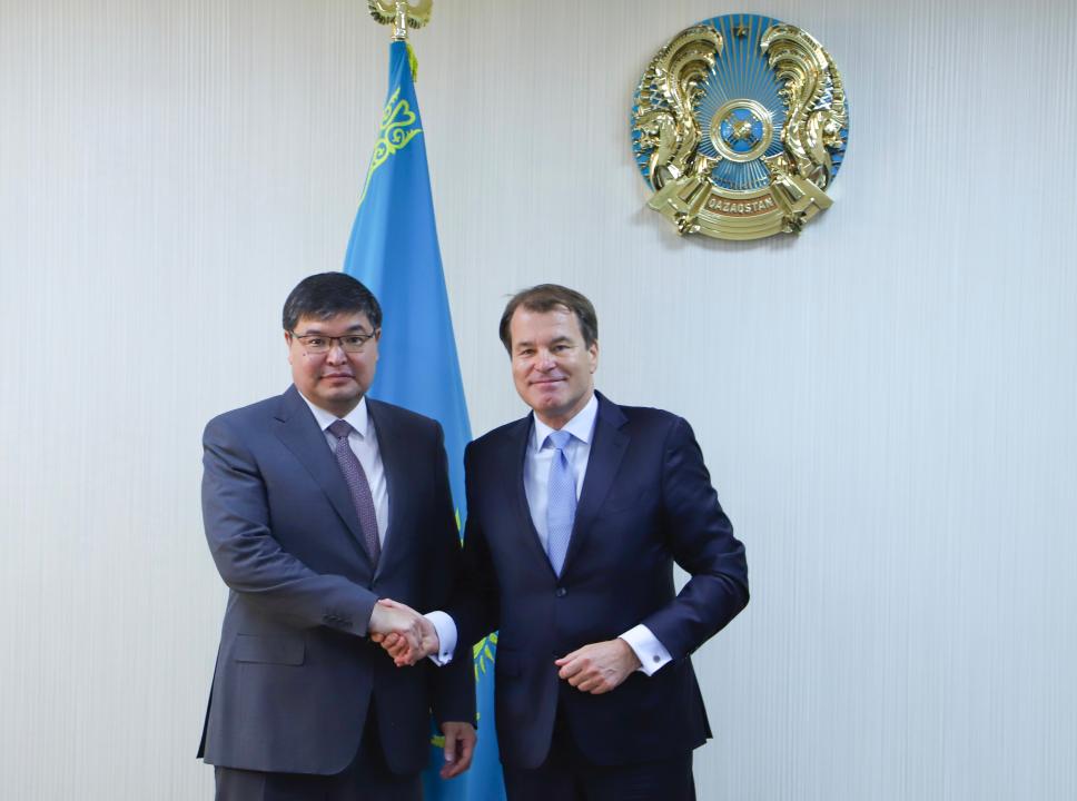 The EBRD (@ebrd) on Twitter photo During his visit to Kazakhstan’s capital <a href="/JRigterink/">Jurgen Rigterink</a> attended plenary session of <a href="/AstanaIntlForum/">Astana International Forum</a> chaired by <a href="/TokayevKZ/">Qasym-Jomart Toqayev</a>, met with senior governmental officials including Minister of Finance Madi Takiyev, Minister of Transport Marat Karabayev & CEO of Samruk-Kazyna Nurlan Zhakupov During his visit to Kazakhstan’s capital <a href="/JRigterink/">Jurgen Rigterink</a> attended plenary session of <a href="/AstanaIntlForum/">Astana International Forum</a> chaired by <a href="/TokayevKZ/">Qasym-Jomart Toqayev</a>, met with senior governmental officials including Minister of Finance Madi Takiyev, Minister of Transport Marat Karabayev & CEO of Samruk-Kazyna Nurlan Zhakupov