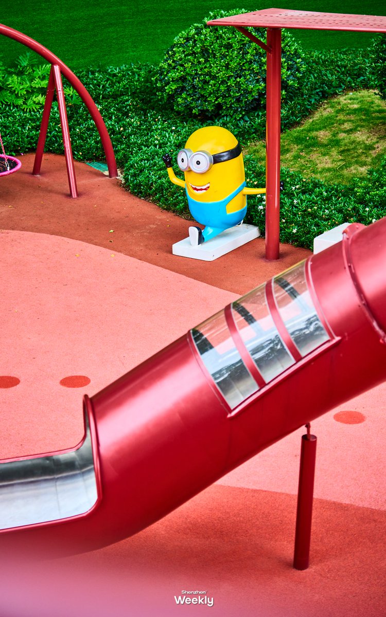 sz_mediagroup's tweet image. 🪐 A dopamine-colored Mars playground just landed in Shenzhen! Bright, sci-fi &amp;amp; full of fun—perfect for a Children’s Day (June 1) adventure 👽🚀

📍Xishan Hexi Marketing Center, Longhua Ave &amp;amp; Buxin Rd, Longhua District, Shenzhen

#ShenzhenKids #ChildrensDay #PlaygroundVibes…