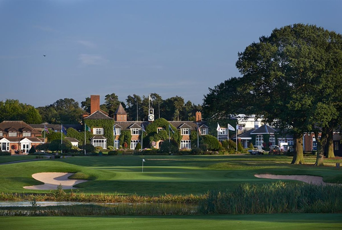 Reduce, reuse, relax! ♻️💆🛏️

Birmingham and the West Midlands is home to a whole host of eco-friendly accommodation options waiting to be explored. From energy-efficient amenities to locally-sourced treats, check out our green stays guide 👉 bit.ly/4aHur5h