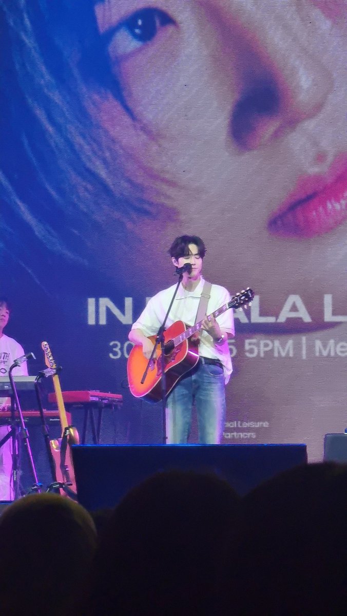 250530

Soundcheck Session🤍
DROP THE HASTAG FOR SUHO🥳

cr.amyeonda
#SUHOinKL #SUHOStarlitSanctuary #SUHO #수호 #김준면