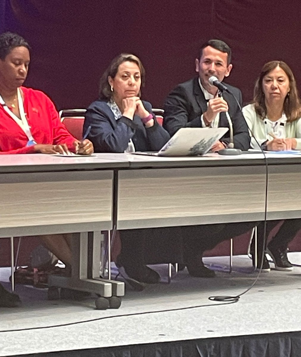 WorldPhysioMH's tweet image. Great networking session on mental health &amp;amp; physiotherapy chaired by Daniel Catalan and Elisa Gálvez:
Liliana Guarin, Colombia
Shanay Scott, Bermuda
Sigrun Vala Björnsdóttir, Iceland
Hori Hirofumi, Japan
Sally Johnson-Chung, New Zealand
At #WorlPhysio2025