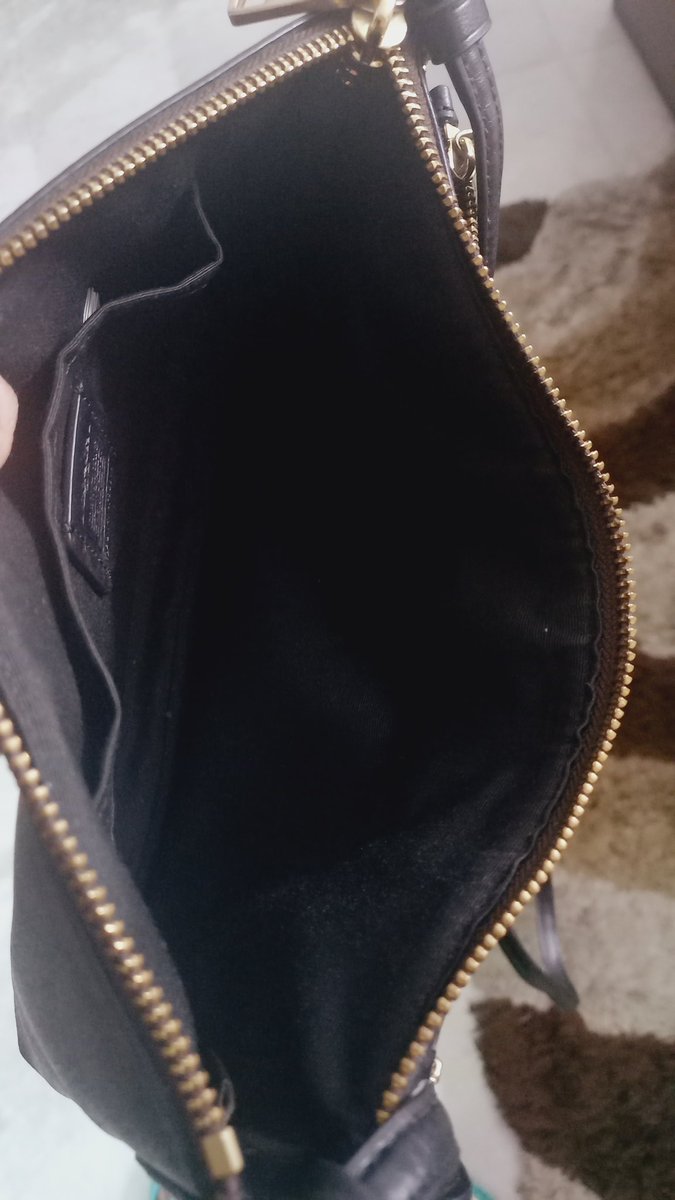 He : Send me a pic of you with nothing 
She :
