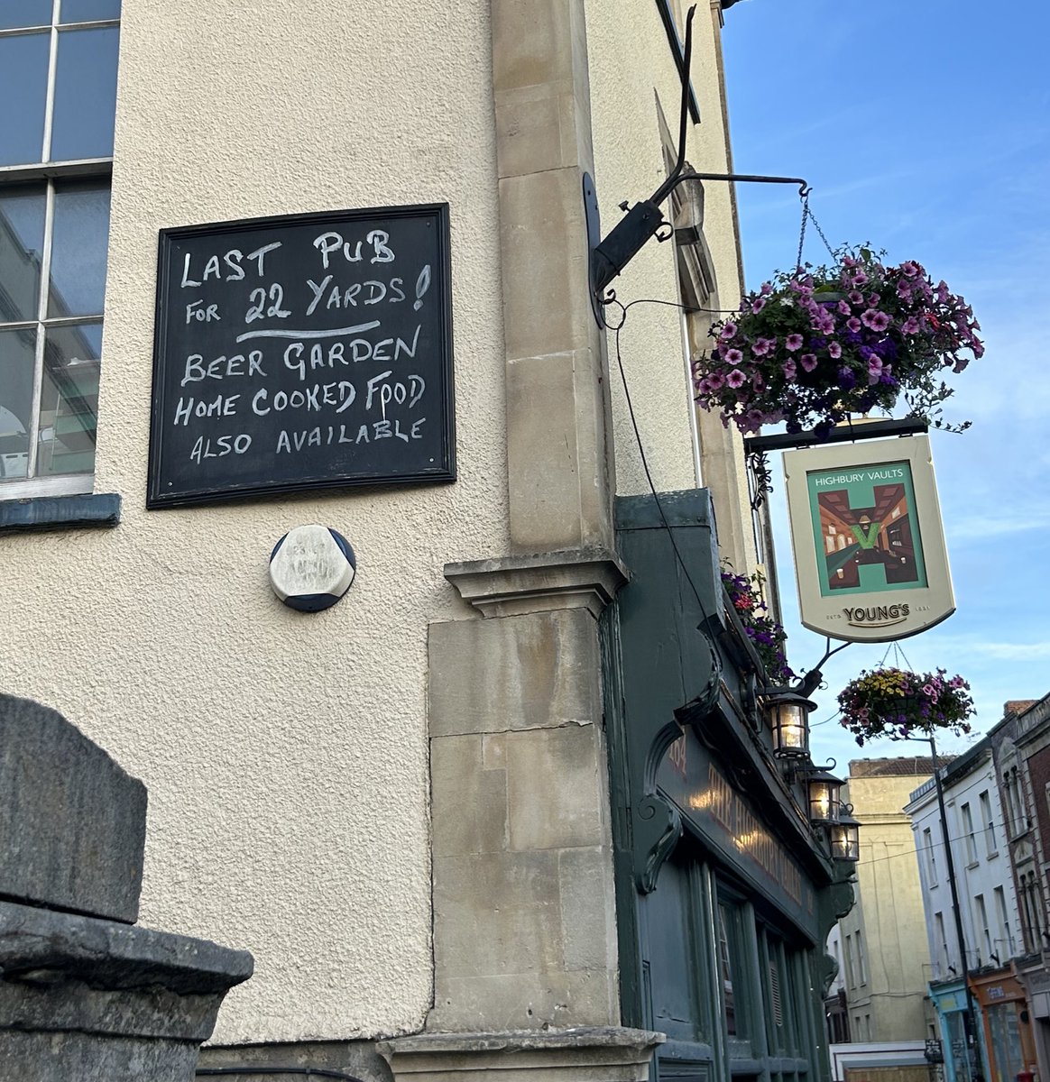 This struck me as a very British warning sign.