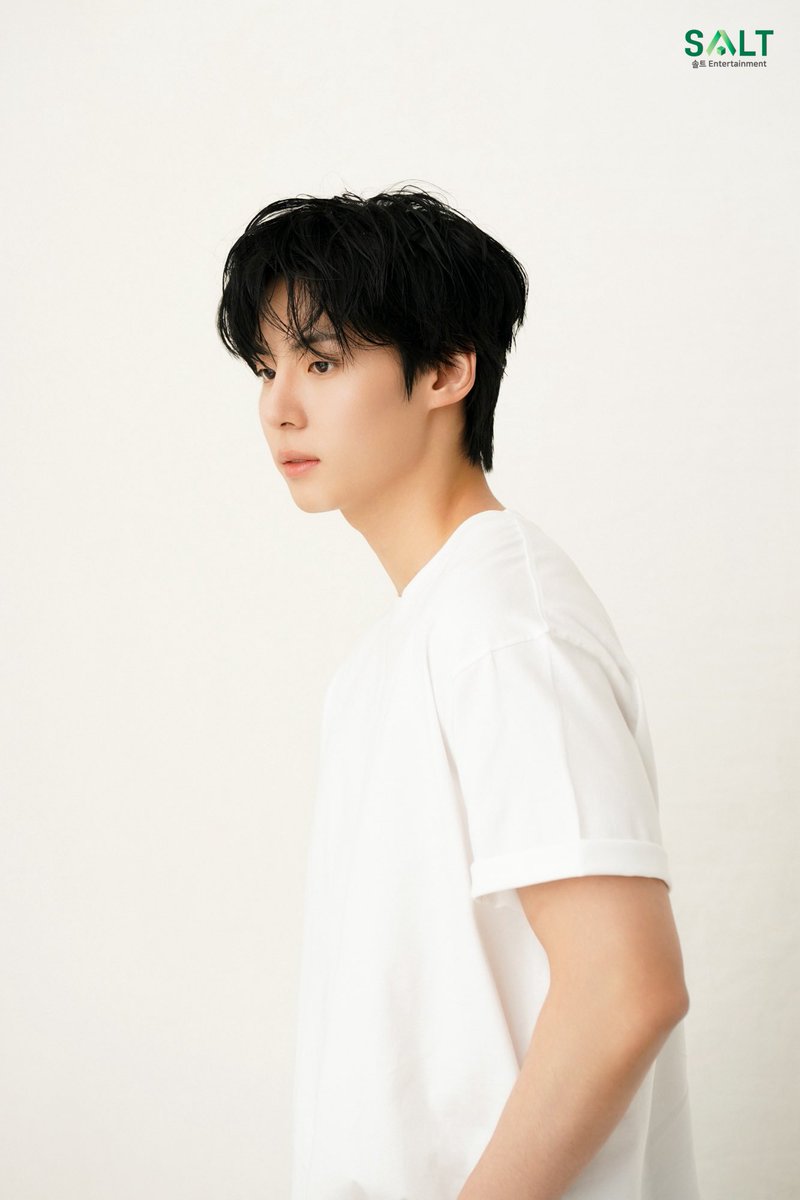 📸남해준 배우의 새 프로필 촬영 현장
-
시크하고, 강렬하다가도
말랑말랑 찹쌀떡같이 귀여운!
반전 매력남! 남해준 배우의
프로필 사진 대공개♥
-
🔗[ blog.naver.com/salt_ent/22388… ]
-
#남해준 #Namhaejun
#NEW #Profile #프로필