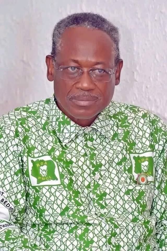 Le Porte-parole du PDCI RDA, l’honorable Brédoumy Soumaïla Traoré s’exprime sur la convention Corsair  :

« Je n’ai jamais eu d’informations à ce sujet depuis que je siège à l’Assemblée nationale. Je ne l’ai jamais utilisée. Je dépense de ma propre poche.

Je mets quiconque au