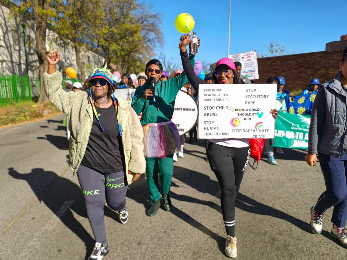 City_Ekurhuleni's tweet image. the MMC urged all residents to unite in protecting the rights and well-being of every child.

Let’s walk the talk. Let’s protect our future. 💛👣

#ChildProtectionWeek2025 #ProtectChildren #CoECares