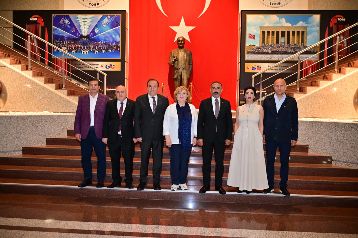 Yönetim Kurulu Başkanımız İdris ÇEVİKALP, Başkan Yardımcılığı görevini üstlendiği TOBB Basın Yayın Komisyonu Toplantısına katılım sağladı. <a href="/RHisarciklioglu/">Rifat Hisarcıklıoğlu</a> <a href="/TOBBiletisim/">TOBB</a>