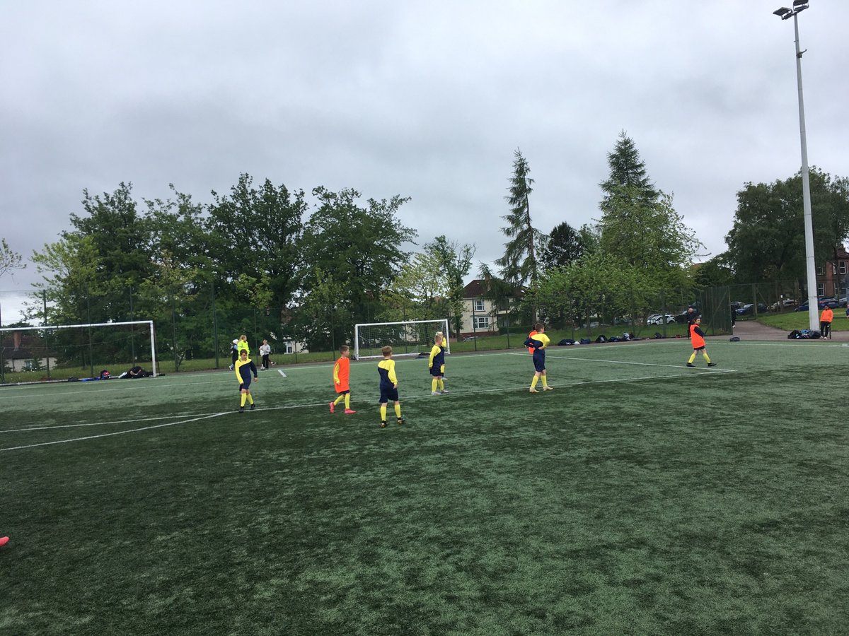 ASGSpringburn's tweet image. Another fantastic turn out for football festival at Springburn Park. Thanks to @CentreBrunswick for use of the pitch and to staff from @BarmullochP @BalornockPS @Elmvaleprimary @MiltonbankP @MarthaPrimary @WallacewellPS for their support @ASGAllSaints @PEPASSGlasgow @COGCSports