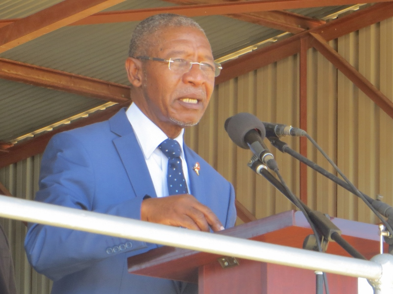 LOL HISTORY

30.5.2012
Pakalitha Mosisili resigns to make way for the new Prime Minister after his newly formed party in DC failed to win enough seats to form government in the May 26 parliamentary elections, cutting his ruling stint to 14 years since 1998

#Lesotho #History #OTD