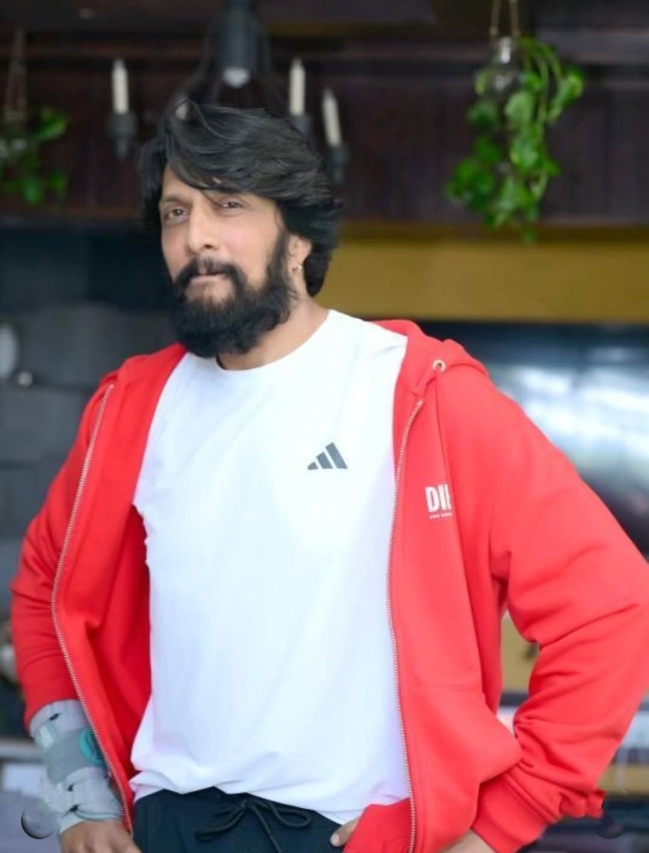 𝔸𝕒𝕕𝕚 𝕊𝕦𝕕𝕖𝕖𝕡𝕚𝕒𝕟 (@aadisudeepian) on Twitter photo Guru 🥶🥶🥶🥶🥶🥵🥵🥵🥵🥵🥵💥
Ishtond handsome idre adu heng taane hudgiruuuu ivr fan agalla heli🤩
<a href="/KicchaSudeep/">Kichcha Sudeepa</a> #BRBFirstBlood Guru 🥶🥶🥶🥶🥶🥵🥵🥵🥵🥵🥵💥
Ishtond handsome idre adu heng taane hudgiruuuu ivr fan agalla heli🤩
<a href="/KicchaSudeep/">Kichcha Sudeepa</a> #BRBFirstBlood