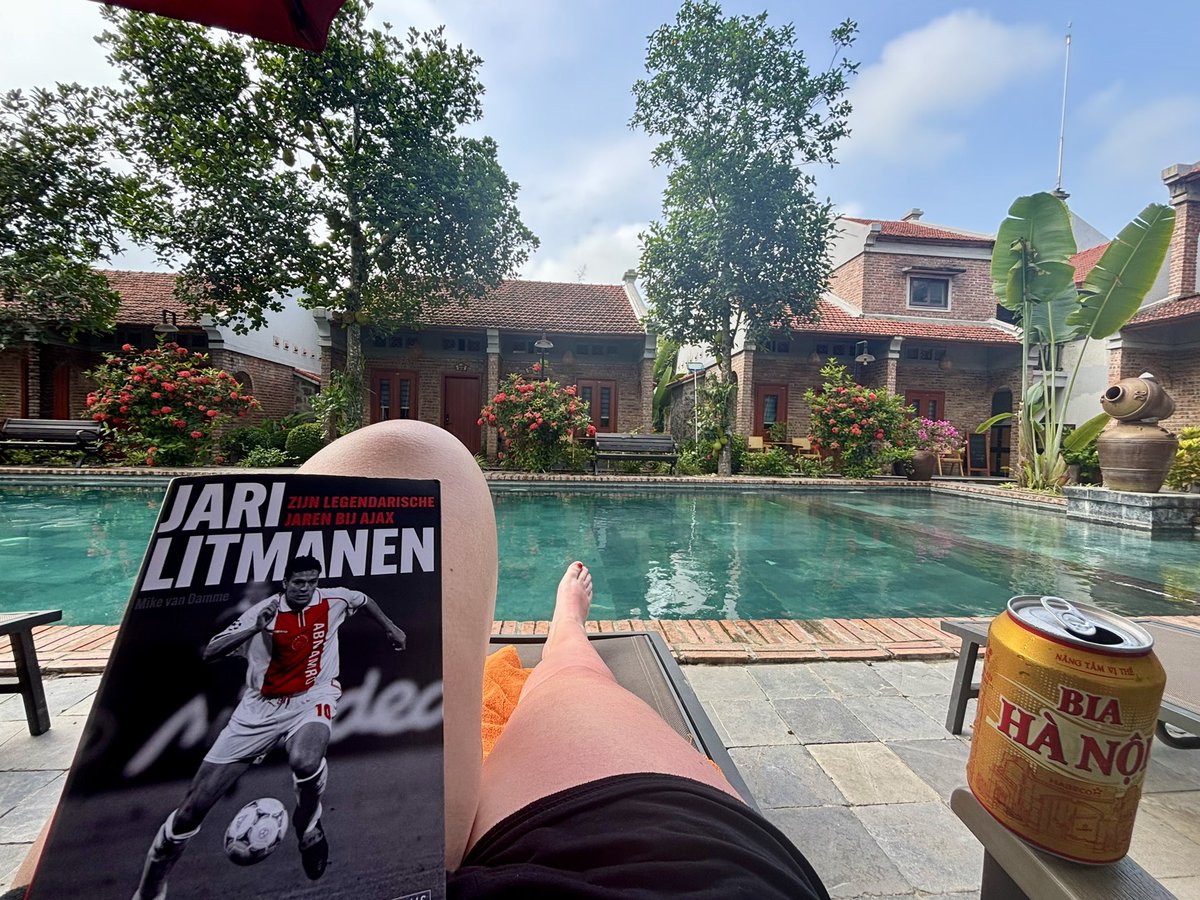 Awayday in Vietnam is aan! 🇻🇳 #ajax