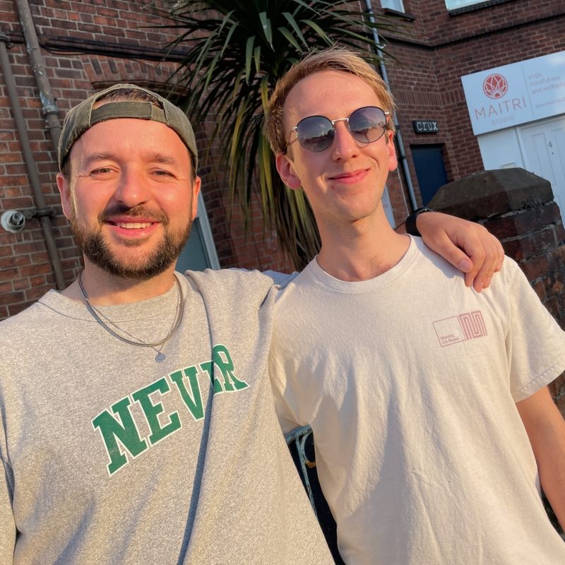 🥁 Drum Circle with Curious Community

🗓️ Fri 13 June 2025 | 7–8:30pm
 📍 Maitri Studio, Belfast
 💷 £12 – no experience needed

Playful drumming to lift your mood &amp; connect through rhythm.

 🎟️ bookwhen.com/curiouscommuni…
 🔗 maitristudio.net/events/drum-ci…

#DrumCircle #BelfastEvents