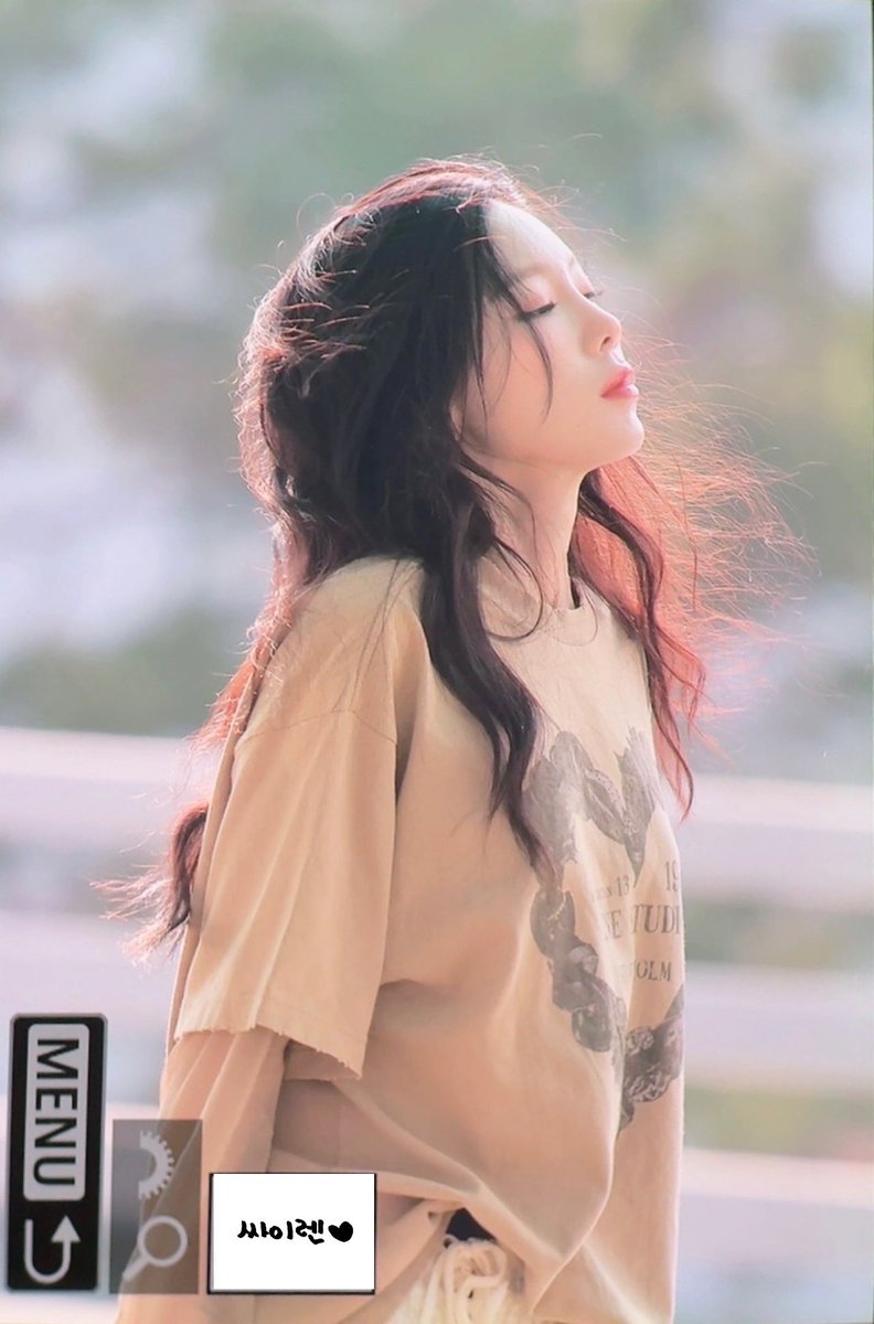 SIRENx39's tweet image. 250530 출국 #태연 #TAEYEON