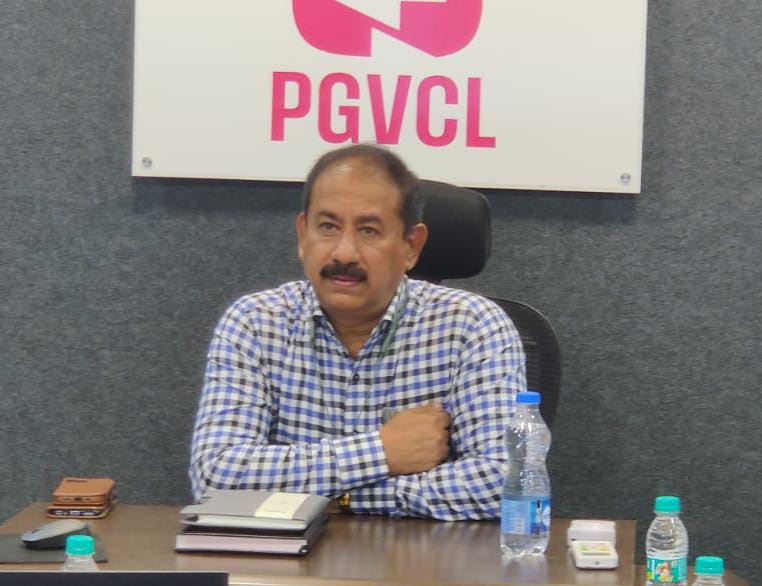Today’s SE Conference, presided by MD PGVCL, focused on ensuring uninterrupted power supply, consumer-centric approach, monsoon readiness, quick fault response, and progress on Smart Meters &amp; PMSGMBY Solar Rooftop. #PGVCL #SmartMeter #PowerSupply
 #MonsoonRead