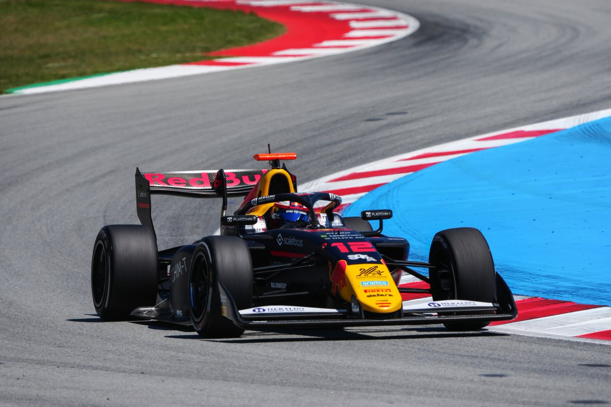 Another front row start for Nikola Tsolov 💪🇧🇬

The Bulgarian Lion will be hunting for his 2nd consecutive Feature Race win on Sunday ✌️

#F3 #SpanishGP