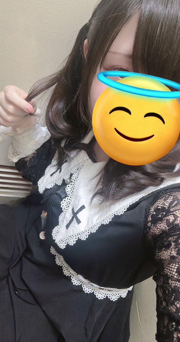 rate_unreal's tweet image. 出勤しました！
あいりさんとねいさんとにこさんといます！