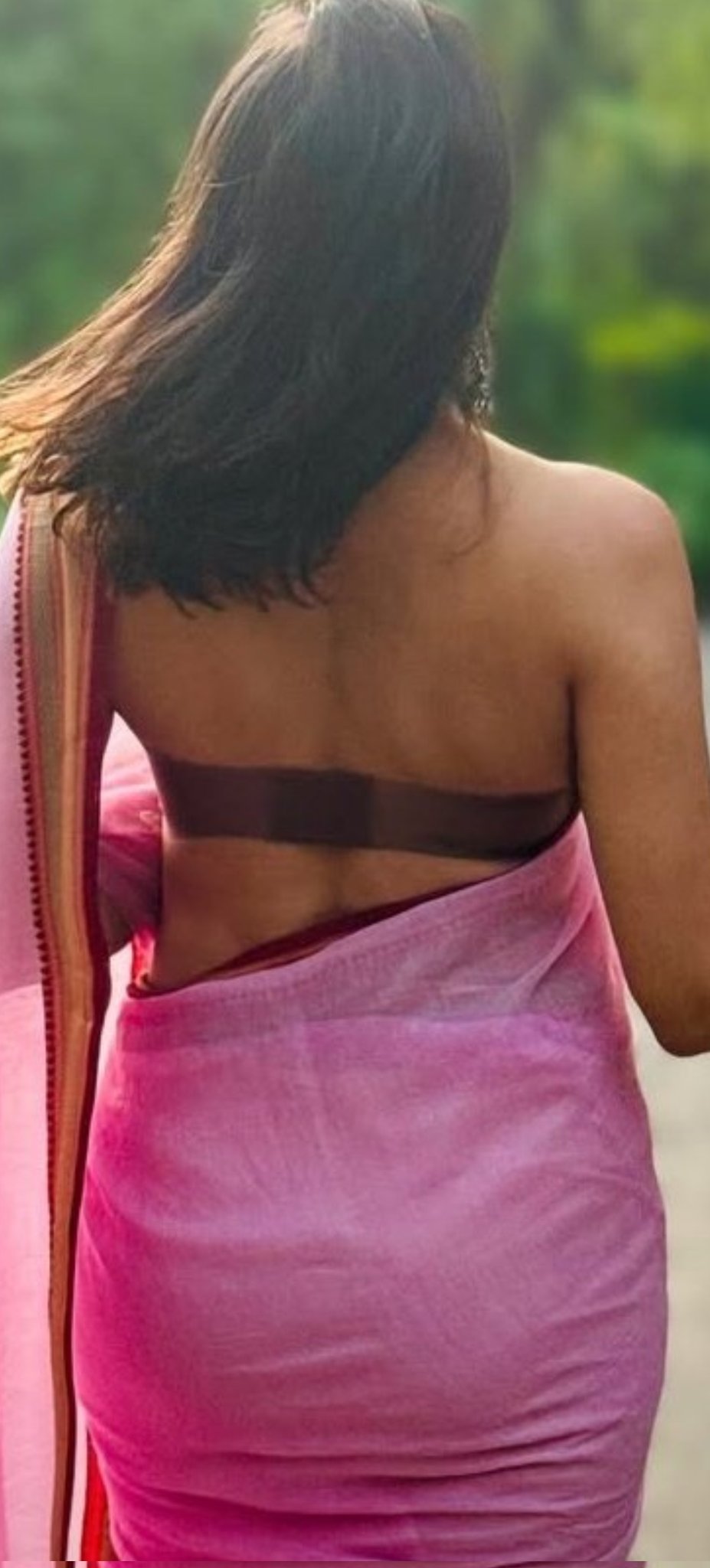 GsM07U_bQAA70Fw?format=jpg&name=large