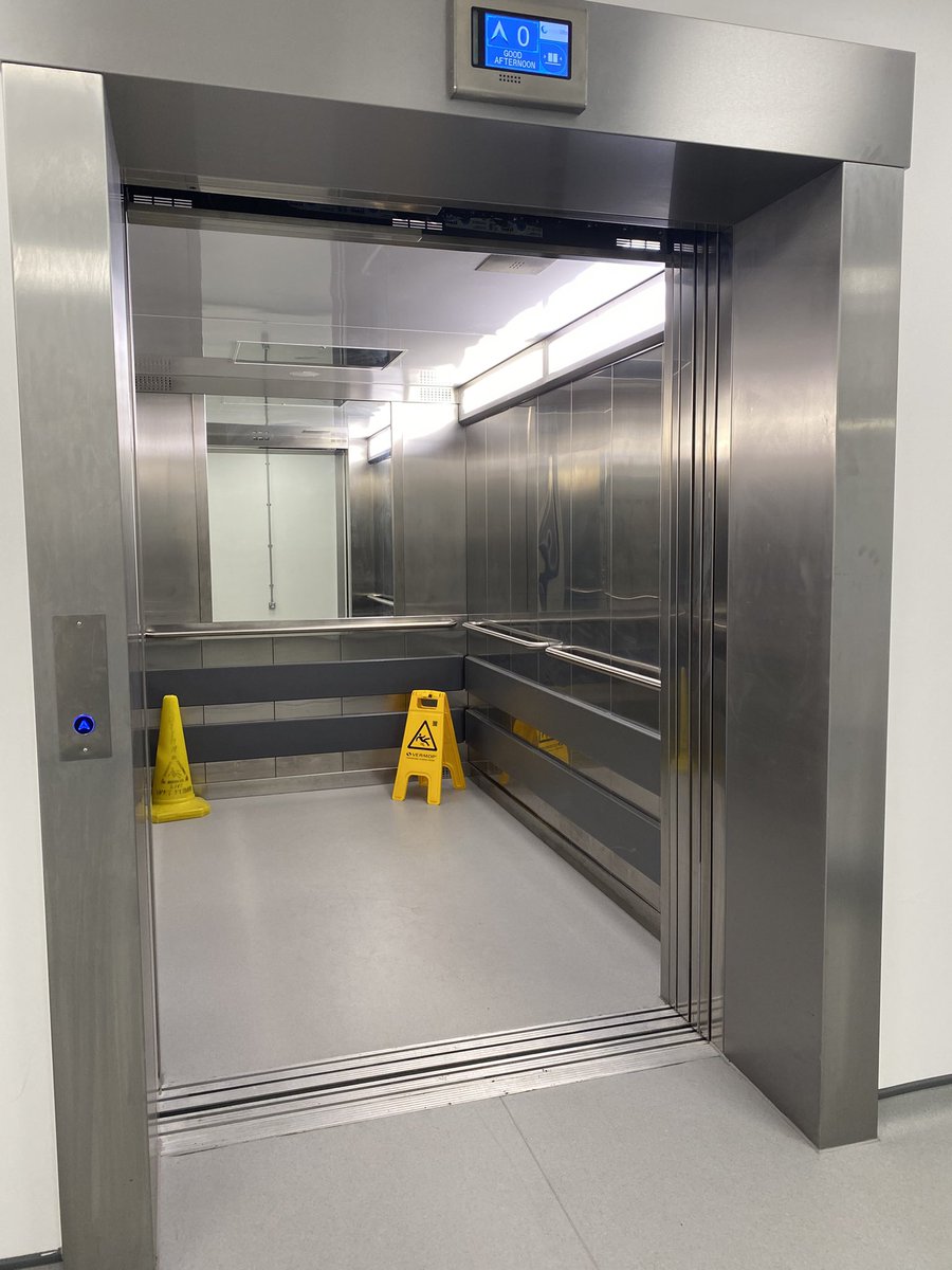 You know you’ve been playing prop hunt too much when you see this and your first instinct is to shoot at it 🤪 #prophunt #callofduty #cod6 #ps5