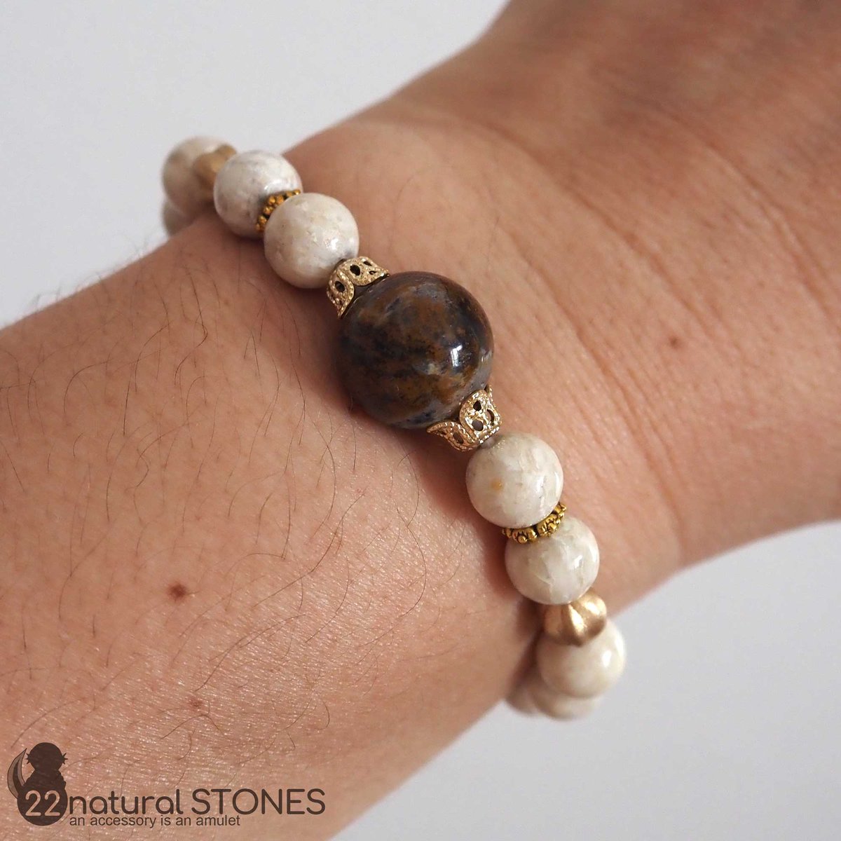 Setsuko@22naturalSTONES - 浅草 Hand Made Box 出品中 (@22_natural) on Twitter photo 肌なじみのいいカラーのリバーストーンとブラウン系のピーターサイトのブレスレットです。
ゴールドのビーズがアクセントになっています。
🔽浅草ハンドメイドボックス (
<a href="/handmade_box_jp/">【 𝗛𝗮𝗻𝗱𝗺𝗮𝗱𝗲 𝗕𝗢𝗫 】ハンドメイドボックス・浅草店</a>)さん
手前テーブルのアクセサリー棚にて
M・L 2サイズ販売中。
#浅草
#新仲見世
#HandmadeBox
#Asakusa 肌なじみのいいカラーのリバーストーンとブラウン系のピーターサイトのブレスレットです。
ゴールドのビーズがアクセントになっています。
🔽浅草ハンドメイドボックス (
<a href="/handmade_box_jp/">【 𝗛𝗮𝗻𝗱𝗺𝗮𝗱𝗲 𝗕𝗢𝗫 】ハンドメイドボックス・浅草店</a>)さん
手前テーブルのアクセサリー棚にて
M・L 2サイズ販売中。
#浅草
#新仲見世
#HandmadeBox
#Asakusa