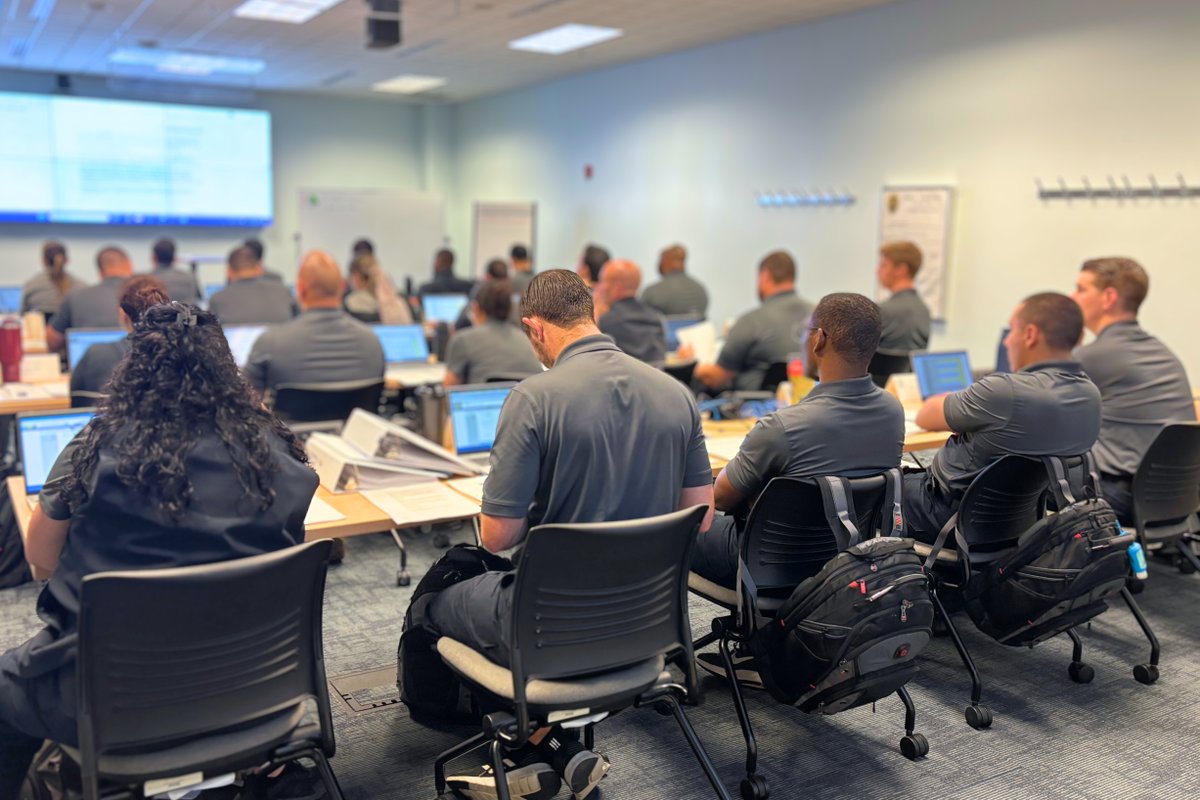 We proudly welcome our newest students to Basic Inspector Training. Good luck! #USPIS #BeExtraordinary