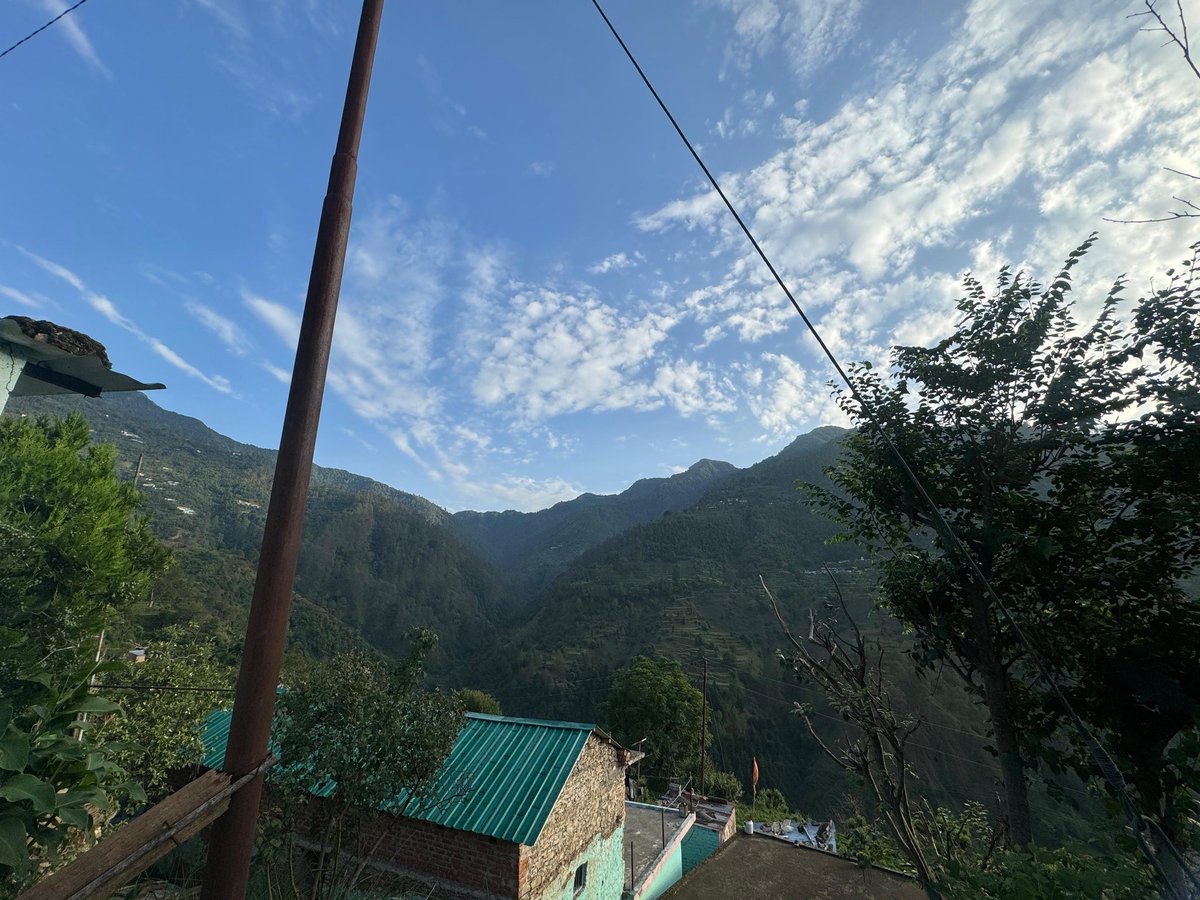saurvibes's tweet image. Mera गांव!!