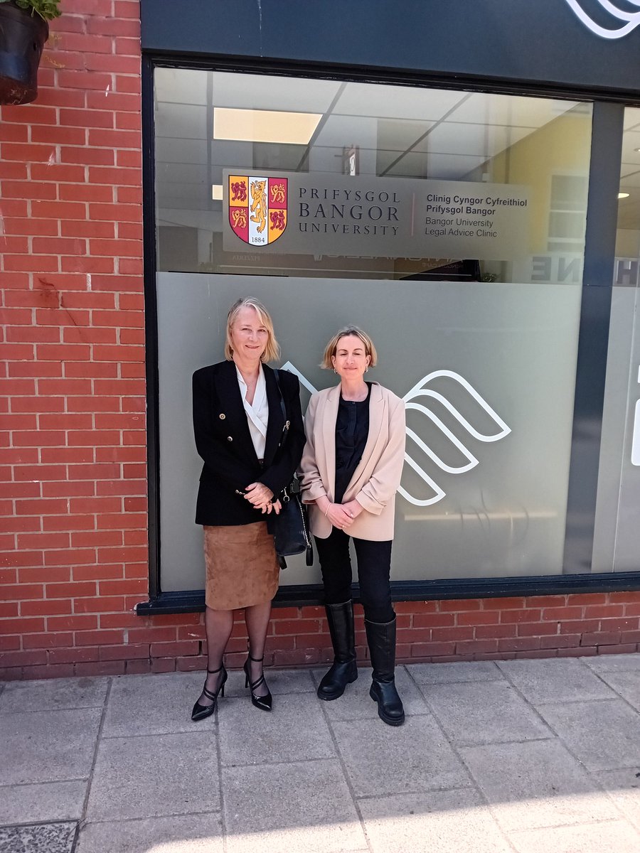 Bangor University Law Clinic - Clinig Cyfreithiol (@bangorlawclinic) on Twitter photo Great meeting today with Claire Hughes MP to discuss clinic and how we can work together next year <a href="/BangorUni/">Bangor University</a> Great meeting today with Claire Hughes MP to discuss clinic and how we can work together next year <a href="/BangorUni/">Bangor University</a>