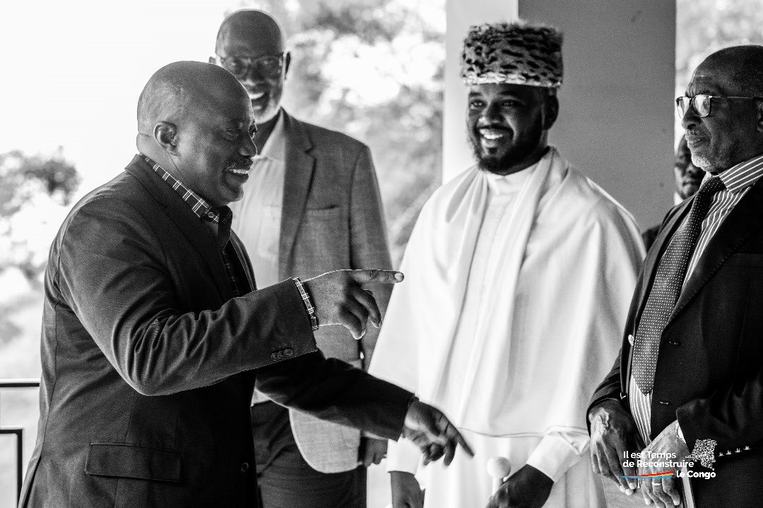 Harmony (@iamharmony) on Twitter photo Kabila en communion avec les autorités traditionnelles du Nord-Kivu : Patrick Ndeze, Mwami Butsitsi Kahembe IV et Mwami Kalinda. <a href="/KahembeIV/">Mwami Butsitsi Kahembe IV Isaac</a> Kabila en communion avec les autorités traditionnelles du Nord-Kivu : Patrick Ndeze, Mwami Butsitsi Kahembe IV et Mwami Kalinda. <a href="/KahembeIV/">Mwami Butsitsi Kahembe IV Isaac</a>
