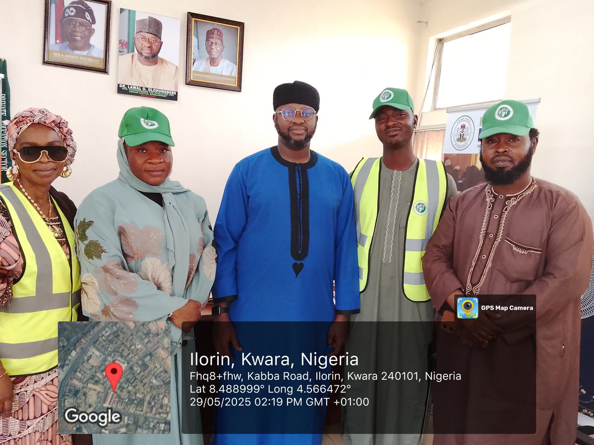 yusufAIbrahim's tweet photo. "I am product of Almajiri system and am proud of that" commissioner of education Kwara state. A visit to his office by @ncaoosce Kwara state office where he promise to work very closely with the commission @DrTunjiAlausa @DrMuhammadIdris @NigEducation https://t.co/8Et7potLYC