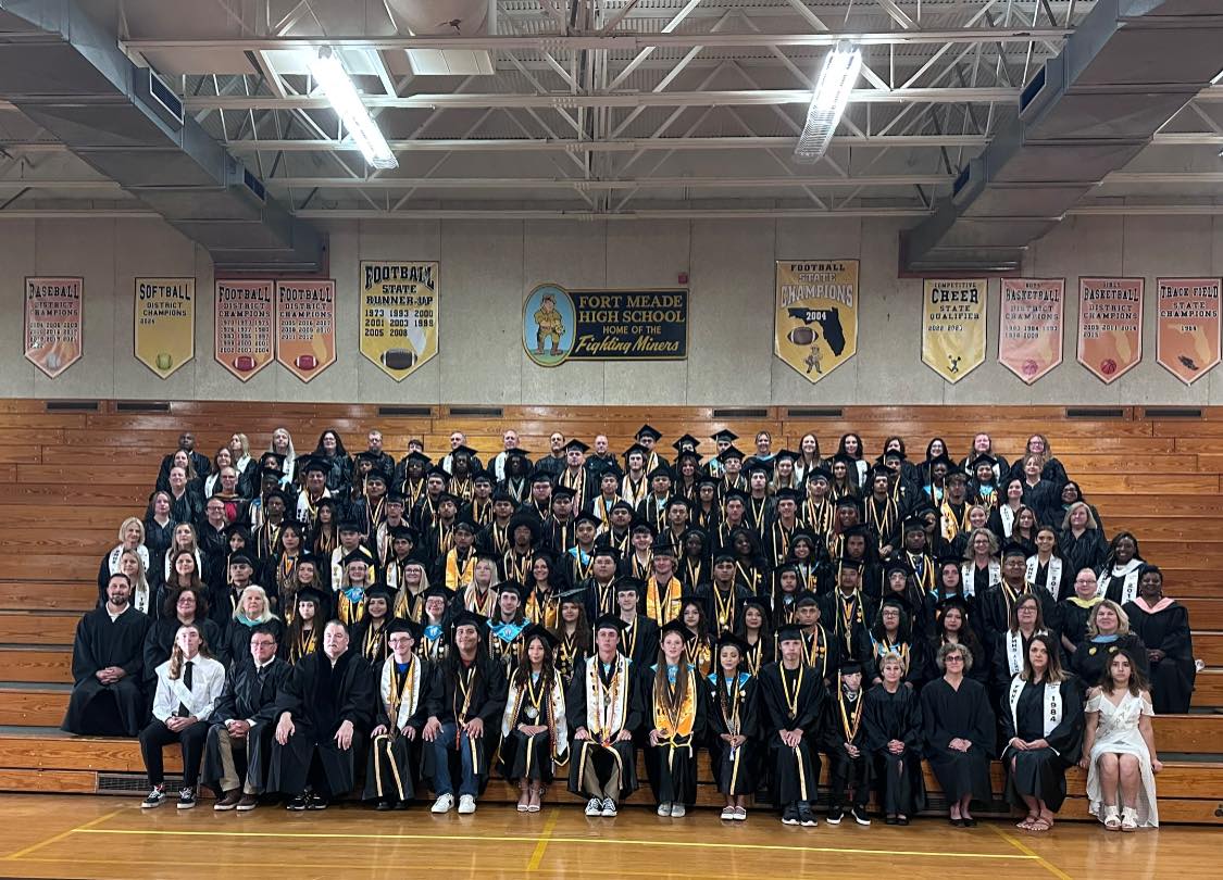 Fort Meade Mid/Sen (@fmmshs) on Twitter photo Class of 2025 - your senior pickets are ready to be picked up!  Stop by today to get them.  We close at 3pm.  Next week we will be open Monday - Thursday, 8am - 5pm.  All pickets need to be picked up by Thursday next week. Class of 2025 - your senior pickets are ready to be picked up!  Stop by today to get them.  We close at 3pm.  Next week we will be open Monday - Thursday, 8am - 5pm.  All pickets need to be picked up by Thursday next week.