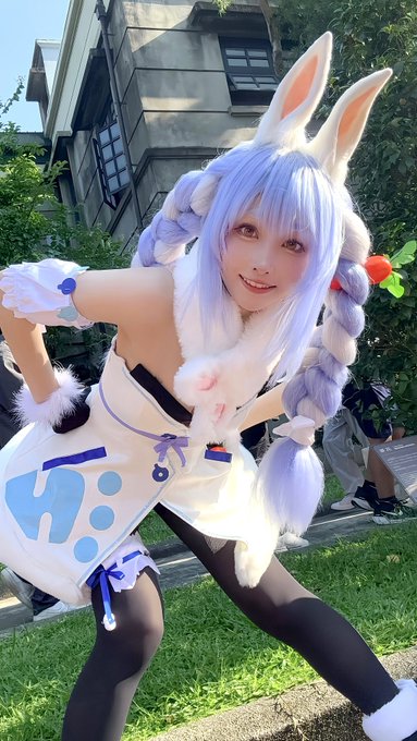 Twitterのコスプレ画像17