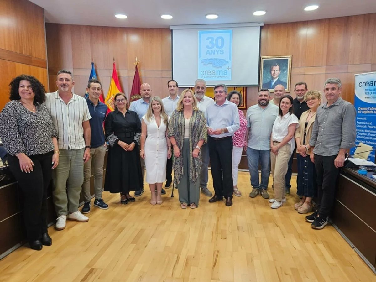 «El balanç [de les tres dècades de Creama] és molt positiu»: <a href="/EnriqueMoll/">Enrique Moll Briones</a> , alcalde de Pego

El  pròxim 3 de juliol <a href="/creama_org/">CREAMA➕</a> ha organitzat una gala per celebrar els 30 anys de vida, fruit de l’impuls de Pego, Benissa, l’INEM i la Diputació d’Alacant.

radiopego.com/el-balanc-de-l…