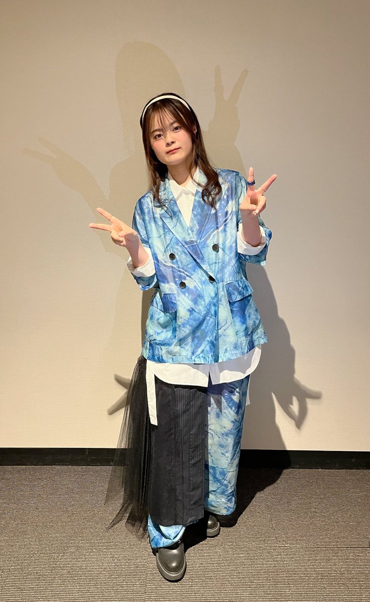 初日舞台挨拶ありがとうございました。
興味深いお話をたくさん聞けましたし、過去編の魅力を改めて知ることができて嬉しかったです！
『劇場版総集編 #呪術廻戦 #懐玉・玉折 』
ぜひ楽しんでください！
