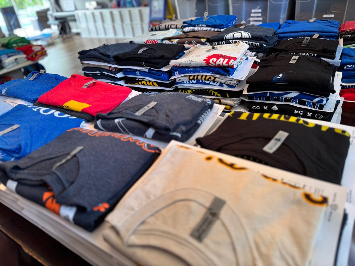 RotoWear's tweet image. 8 years later and RotoWear is still just one dude selling t-shirts out of his house.

No other full-time employees. No investors. No social media ads, sponsored posts or affiliate programs. No shitty print on-demand drop shipping.

Thank you to everyone who has supported, and…