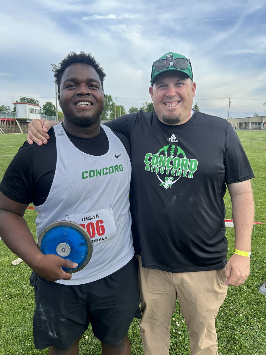 Regional champion Donovan Arnold along with Coach Baranic from last night- Blue disc- blue ribbon!
