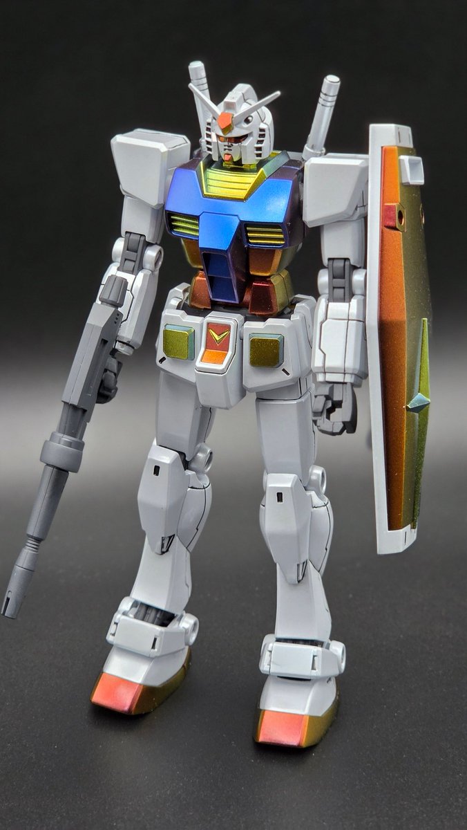 y9UH1bNlhELIoBu's tweet image. ホビーショーで購入した物の実験がてら、HGガンダム完成。
あんまり上手くはいかなかったけど、新しい工具や塗料を使うのやはり楽しいですね~
#ガンプラ
