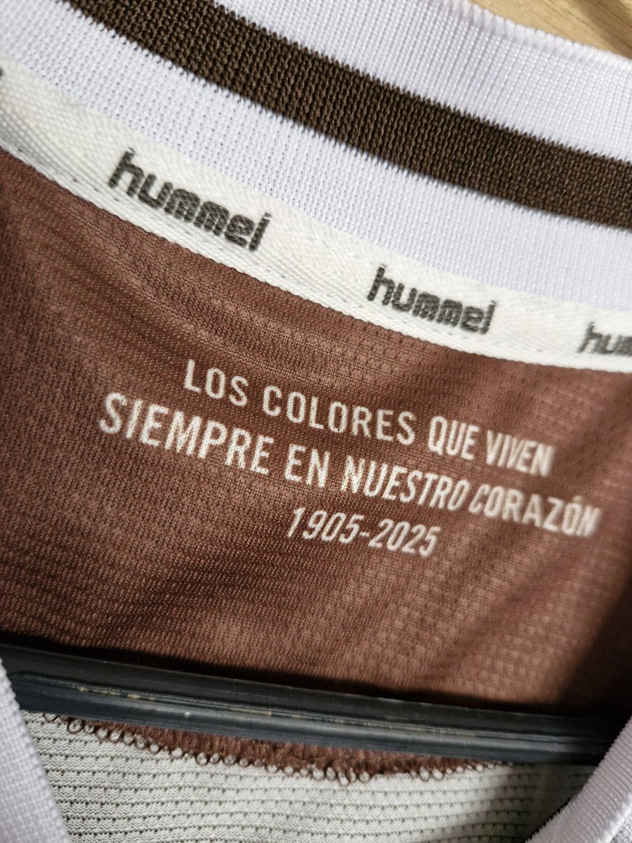 Matias Scarso (@matito12) on Twitter photo SOR TE O
Las promesas se cumplen asi que voy a estar sorteando esta camiseta de <a href="/caplatense/">Club Atlético Platense</a> a todos los que le den like y RT a esta publicación.
Entrega/envío a cargo del ganador.
Vamos Platense!🦑💪 SOR TE O
Las promesas se cumplen asi que voy a estar sorteando esta camiseta de <a href="/caplatense/">Club Atlético Platense</a> a todos los que le den like y RT a esta publicación.
Entrega/envío a cargo del ganador.
Vamos Platense!🦑💪