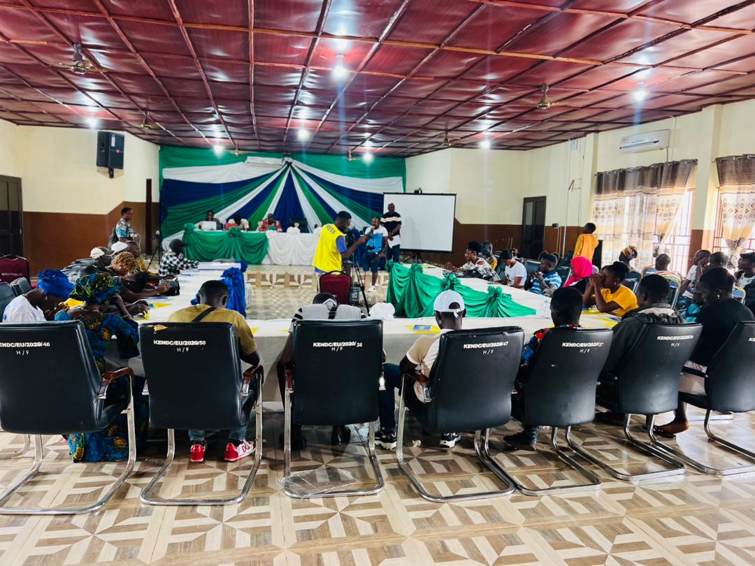 NIB &amp; ILO trains community groups in Kenema District on community mobilization, contract management, and monitoring under the Sustainable Feeder Roads Mechanism, it's part of the PublicPrivate-Community Partnership (PPCP) initiative
Under  the Opportunity Salone Program #ILO #EU