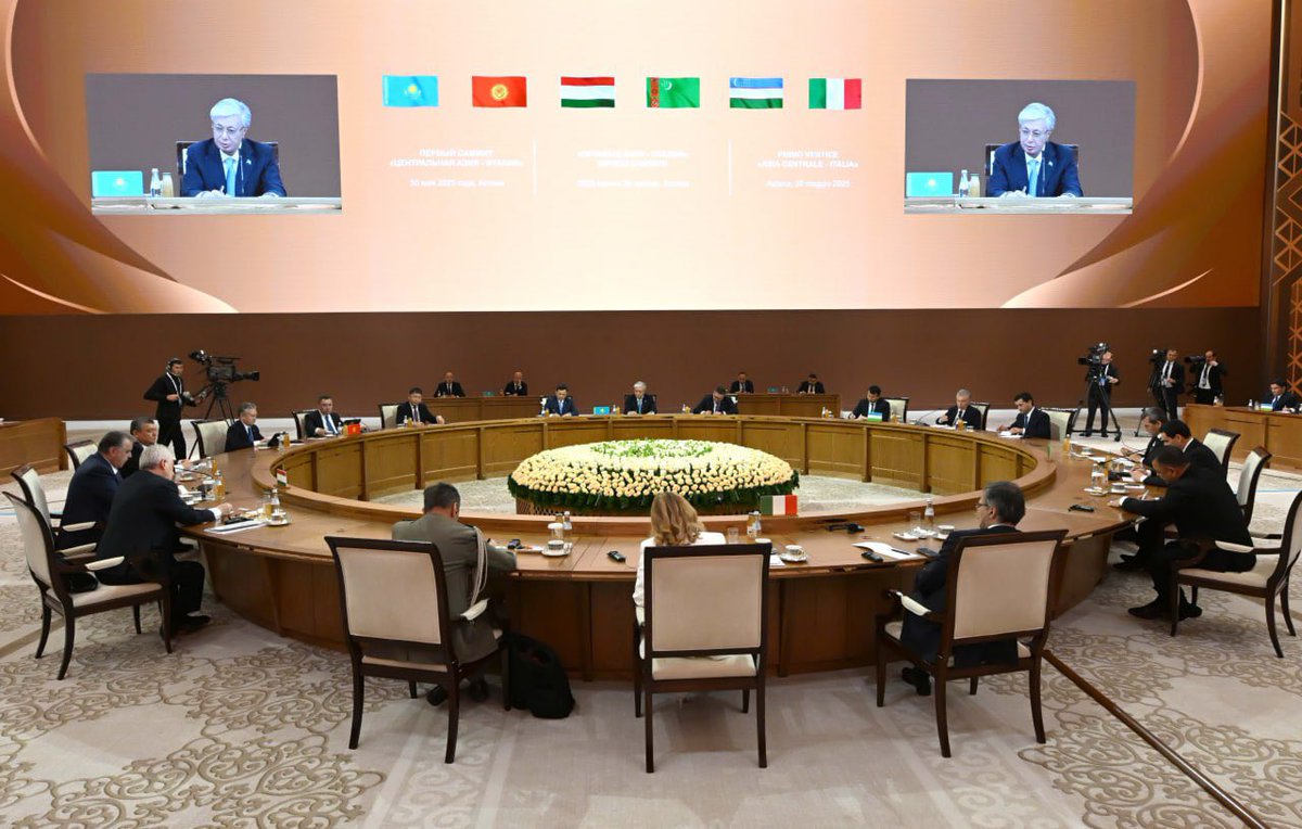 Erzhan Kazykhan (@erzhankazykhan) on Twitter photo President <a href="/TokayevKZ/">Qasym-Jomart Toqayev</a> Hosts the Inaugural “Central Asia–Italy” Summit:
✅ Opening the summit, President <a href="/TokayevKZ/">Qasym-Jomart Toqayev</a> expressed his deep appreciation to <a href="/GiorgiaMeloni/">Giorgia Meloni</a> for her visit to 🇰🇿 Kazakhstan and for initiating this landmark high-level engagement.
✅ “It is a true honor to President <a href="/TokayevKZ/">Qasym-Jomart Toqayev</a> Hosts the Inaugural “Central Asia–Italy” Summit:
✅ Opening the summit, President <a href="/TokayevKZ/">Qasym-Jomart Toqayev</a> expressed his deep appreciation to <a href="/GiorgiaMeloni/">Giorgia Meloni</a> for her visit to 🇰🇿 Kazakhstan and for initiating this landmark high-level engagement.
✅ “It is a true honor to