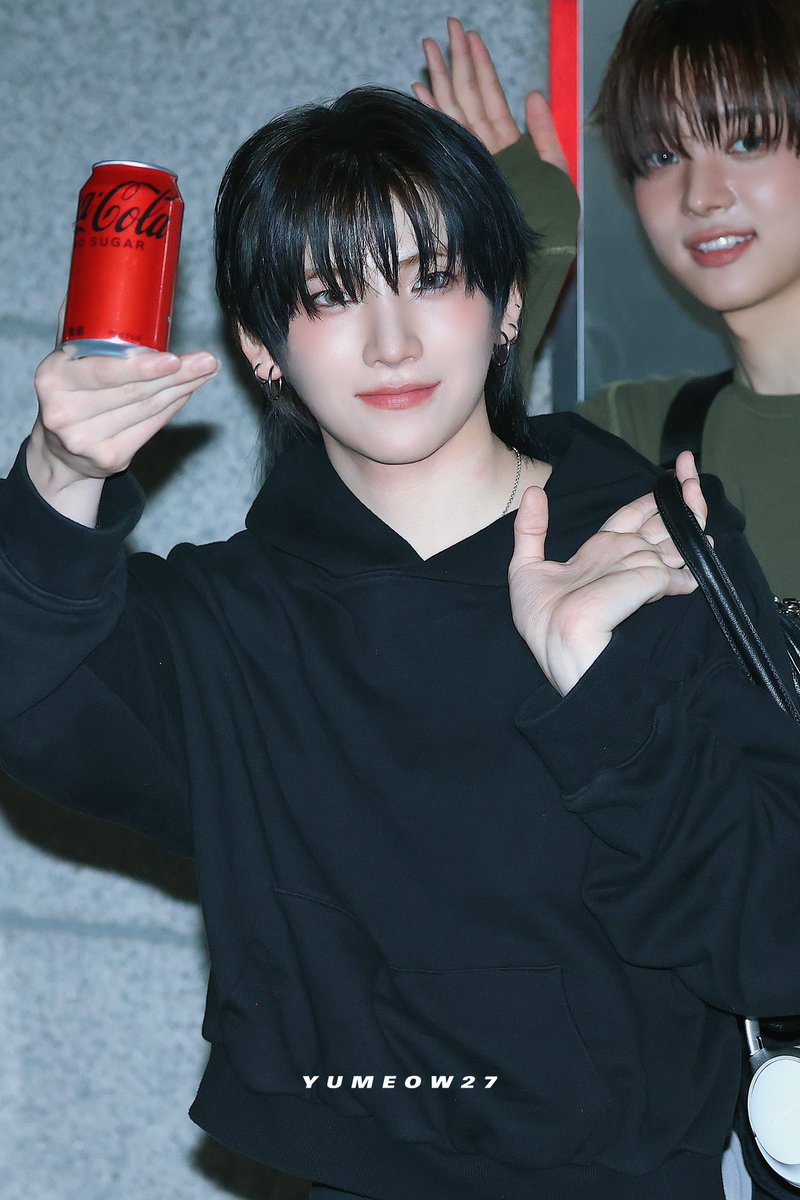yumeow27's tweet image. 250530 🥤
#YUMA #유마 #ユウマ #앤팀 #andTEAM