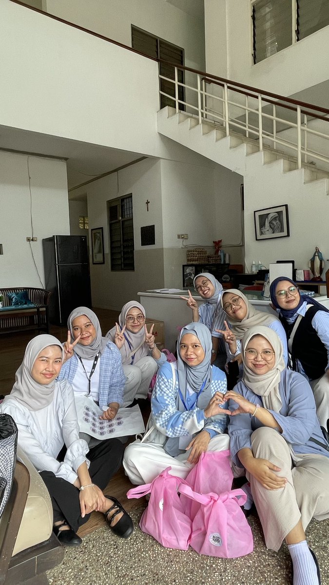 10 years of music, memories, and meaning. 🎶💎 Celebrating a decade of SEVENTEEN with hearts full of gratitude—and giving back. 

🩷🩵 <a href="/ForDarlingCrew/">ForDarling17</a>

#10getherWeRise #seventeen10thanniversary