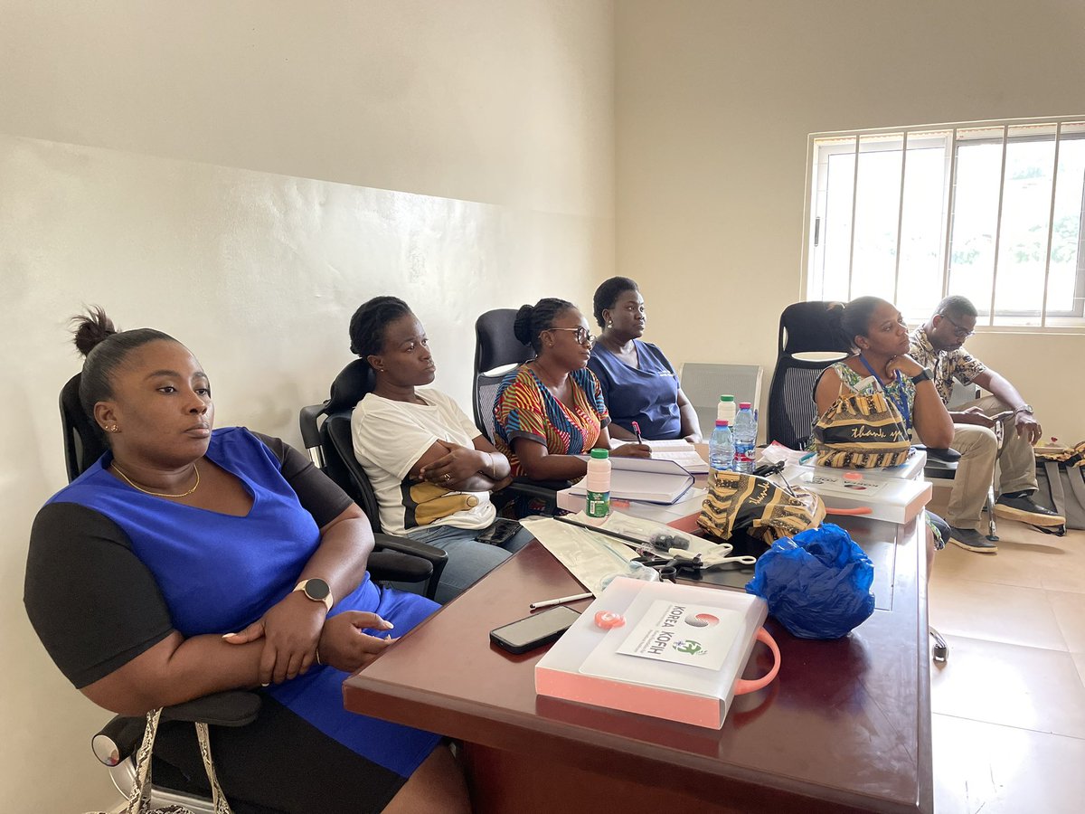 13 more health professionals at #CCTH have begun their training journey in laparoscopic surgery!

With support from the Community Chest of Korea (CCK), our project will have built the capacity of 31 health professionals at #CCTH in laparoscopic surgery by the end of 2025. #health