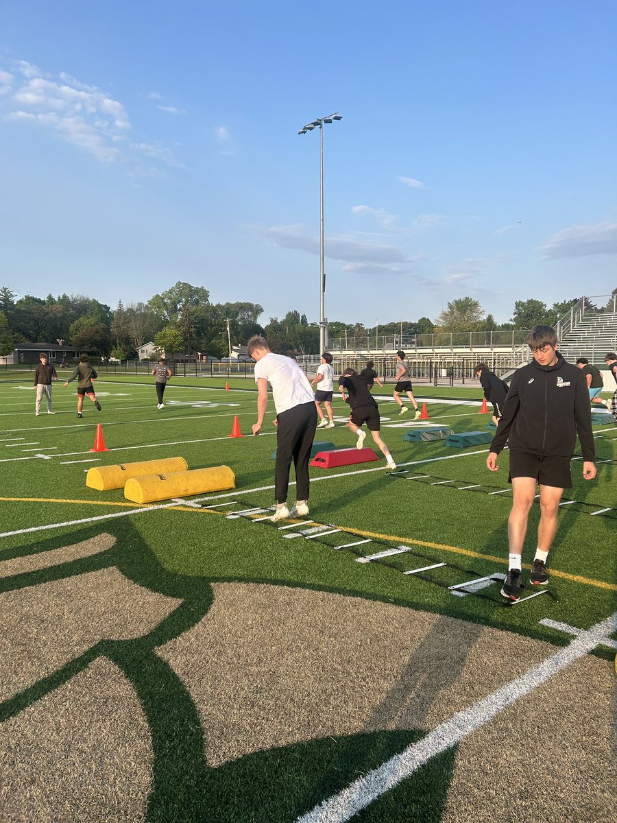 Oshkosh North Football tweet media