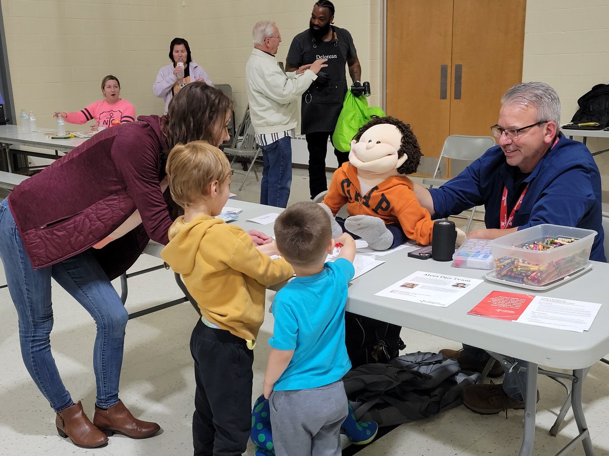 Smiles, sunshine &amp; sweet moments at our Preschool Picnic! 🌼🧺 Big thanks to The Mobile Barber (free haircuts), Catholic Charities (Dina puppet fun), &amp; the West Geauga Public Library (fun kids' activity) for making it extra special!