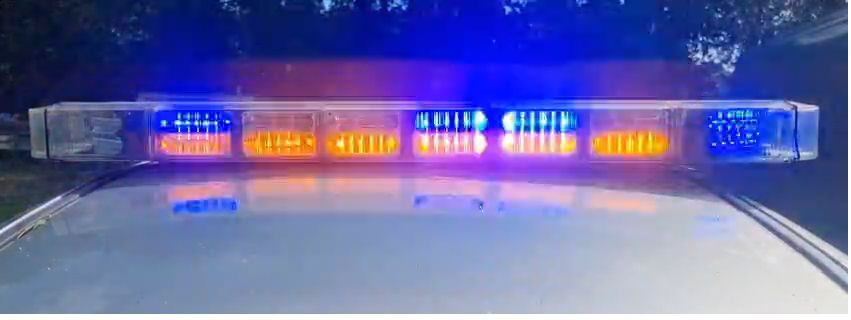 SVLIGHTS's tweet image. Whelen Freedom 50" inch Led Lightbar - US Police Spec 

Price £800 o.n.o.

Specification:
LR11 Alley Lights - White
LR11 Twin Takedowns - White
Red Blue Corners
Rear Amber Traffic Advisor
Whelen EZ mounting feet kit

Delivery available.
01749 830000 info@svlights.co.uk