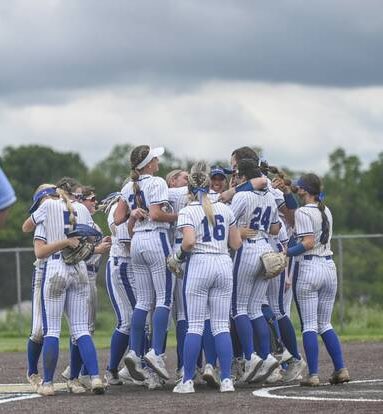 eberkebile2026's tweet photo. 6A WPIAL Champs!! So grateful for this team!! Can’t wait for States to start on Monday 💙🤍

@teampahall @Bucknell_SB @HEMPSOFTBALL https://t.co/61ZUHdUNcS