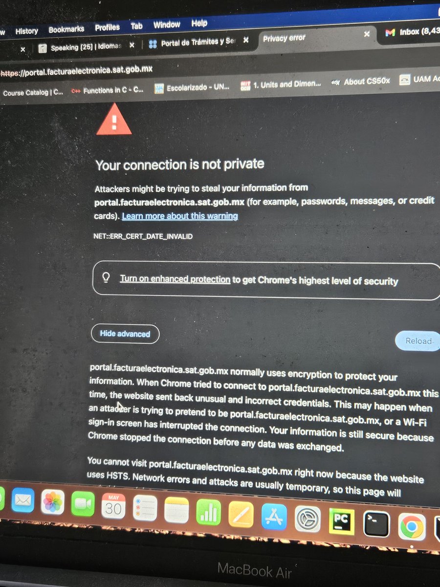 rodri199270's tweet photo. @SATMX  es normal que al intentar entrar para facturar me diga que la conexión no es segura y tal vez estén intentando robarme información personal como contraseñas ? https://t.co/VKuXu3vvxm
